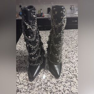 Edgy Black Heeled Boots with Chains